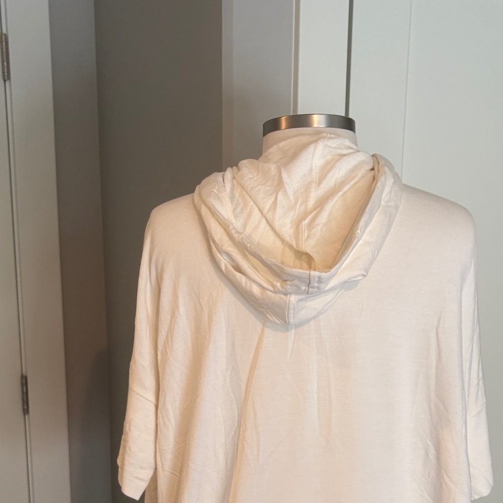 Workshop Republic Clothing white Hoodie Sweatshirt NWT - Picture 3 of 8